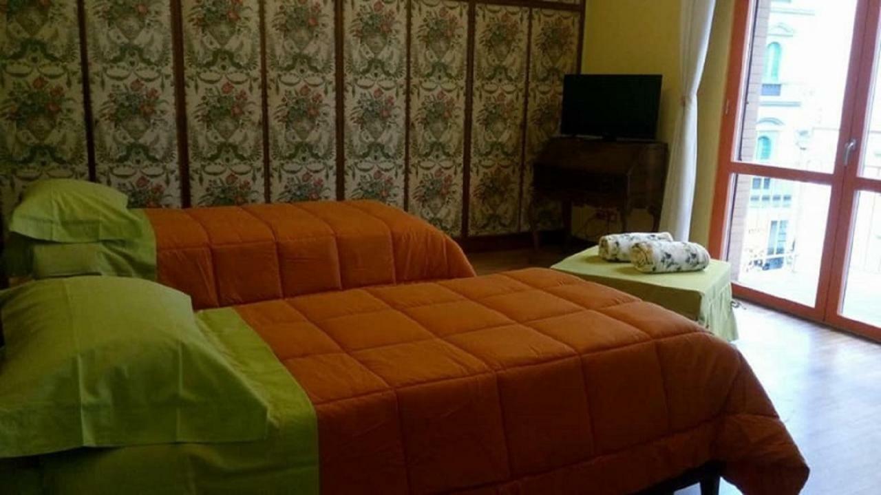 Benvenuti A Casa Incerpi Apartment Монтекатини Терме Екстериор снимка