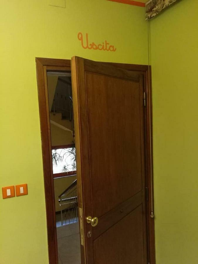 Benvenuti A Casa Incerpi Apartment Монтекатини Терме Екстериор снимка